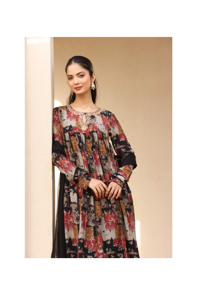 Heer Black Printed Anarkali Suit set