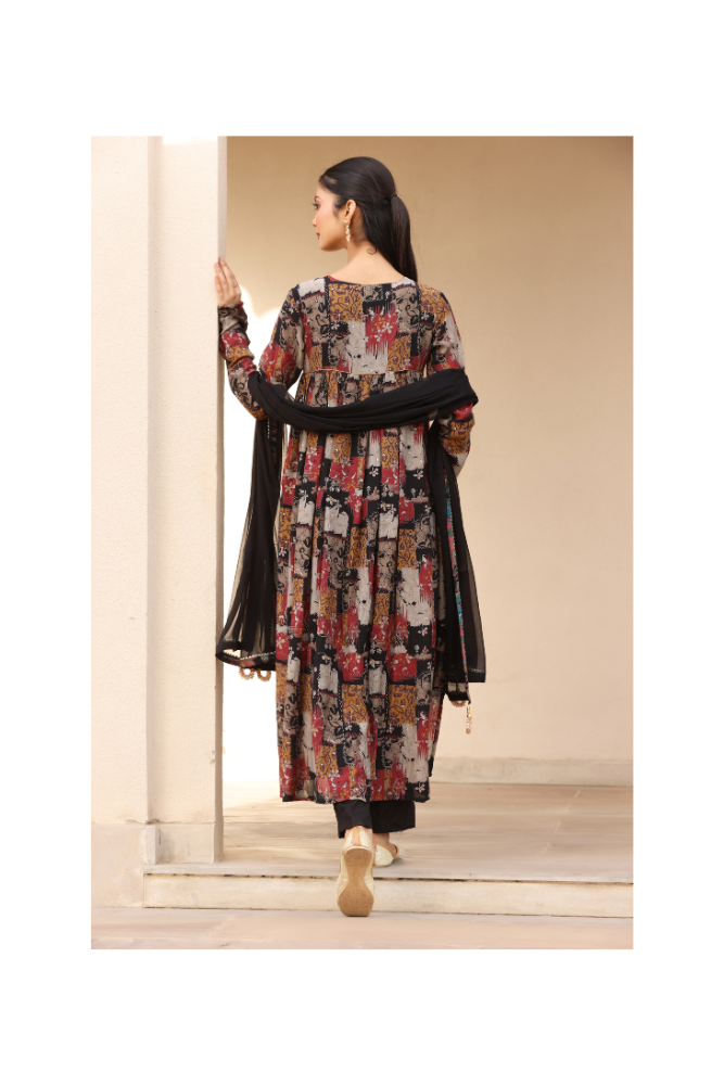 Heer Black Printed Anarkali Suit set