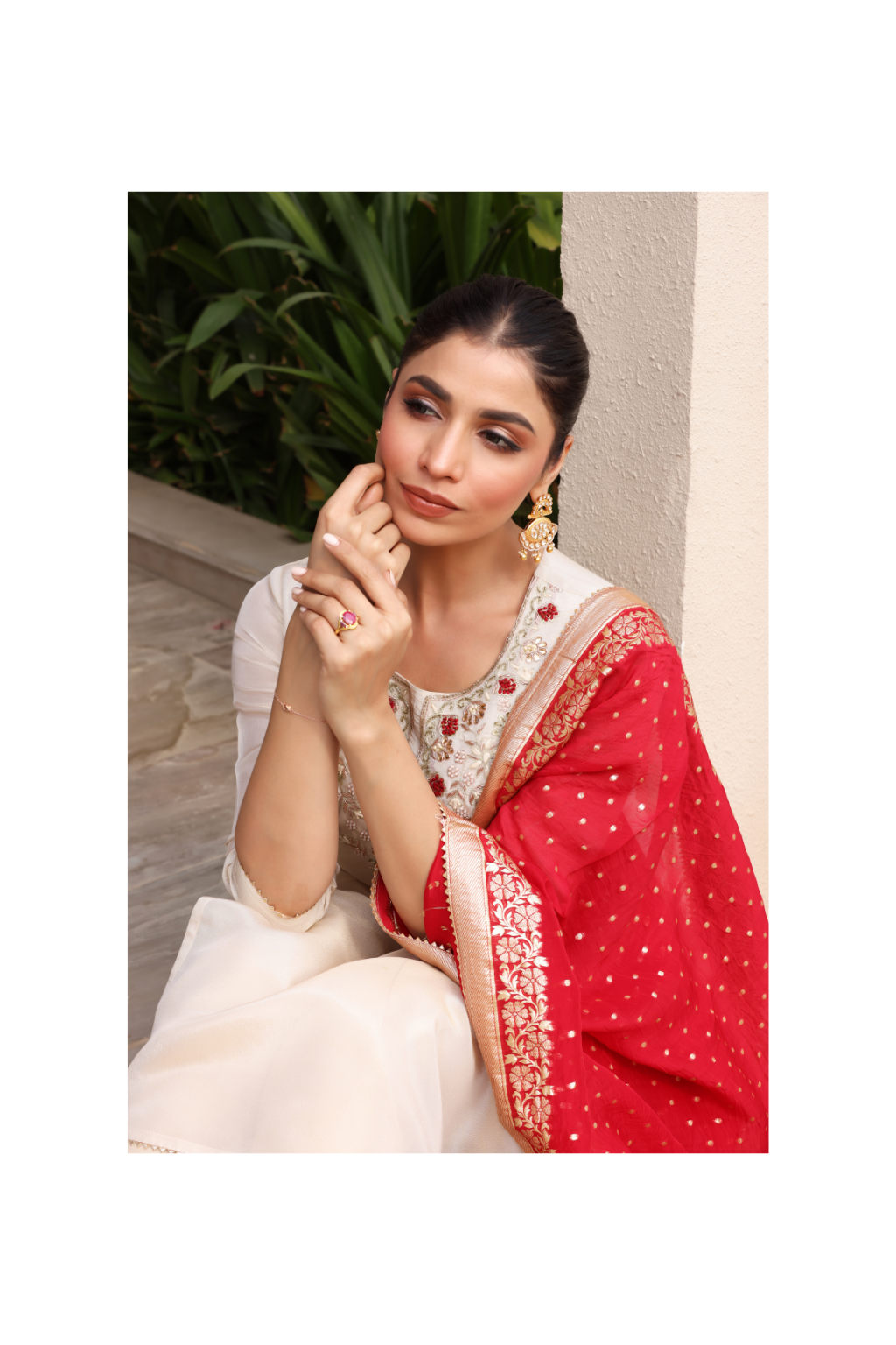 Heer Off-White Handwork Straight suit set